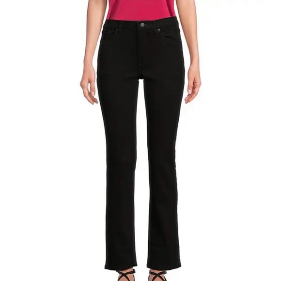 Lucky Brand Denim - Lucky Black Mid rise Straight Sweet Jeans